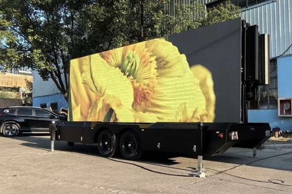 Our 16 meter square led mobile screen on trailer.