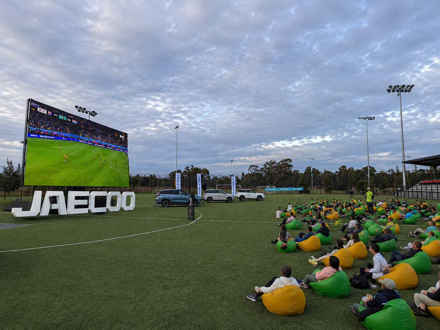 28m² hydraulic LED trailer set up for a Jaecoo brand activation